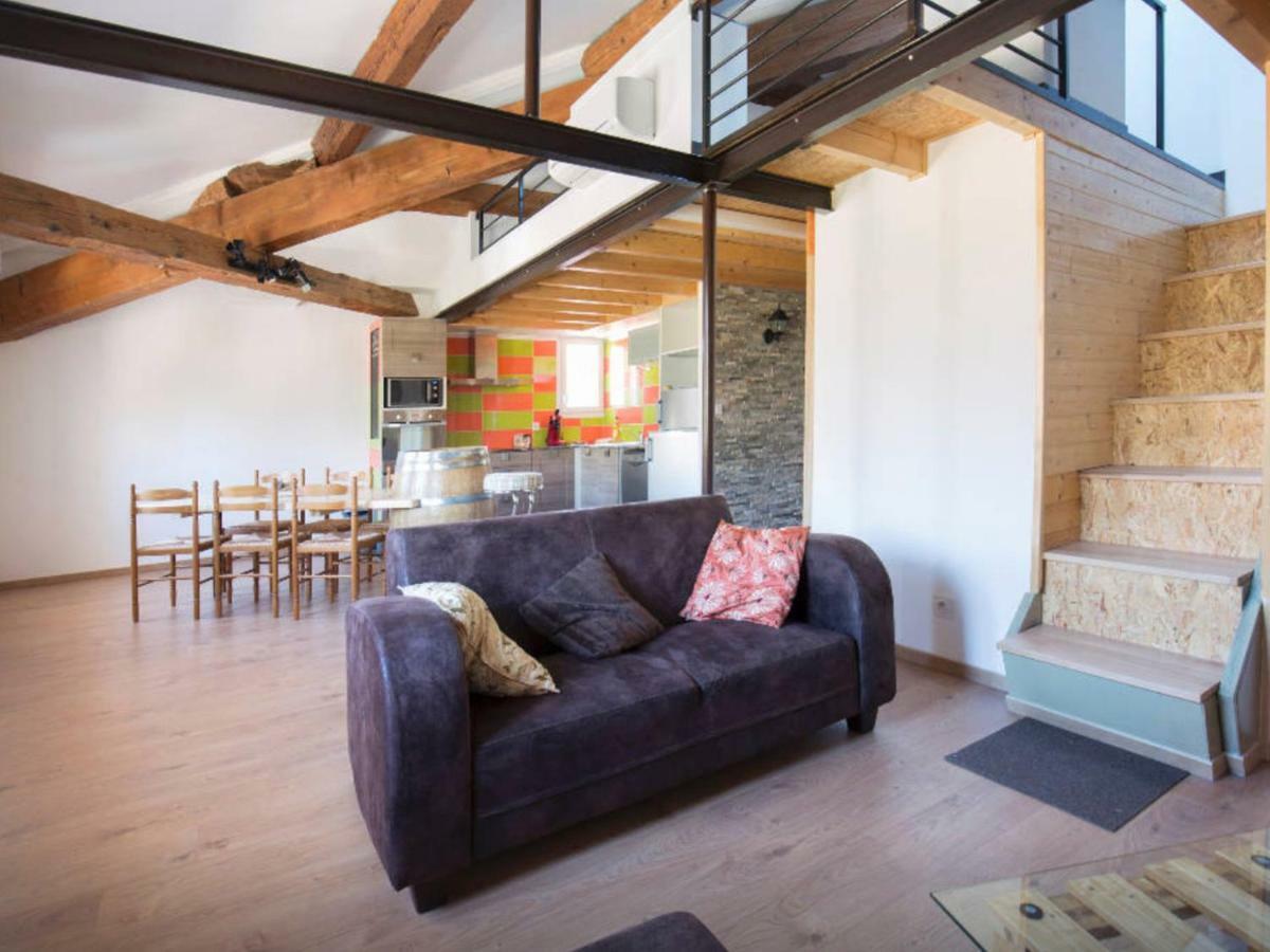 Appartement duplex sous les toits à Palau-del-Vidre Extérieur photo